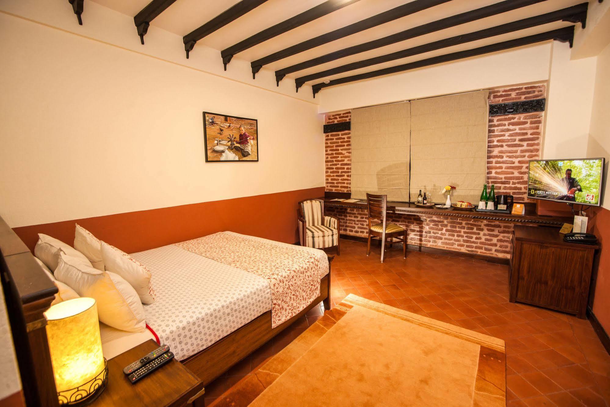 Traditional Comfort Boutique Hotel Kathmandu Exterior photo